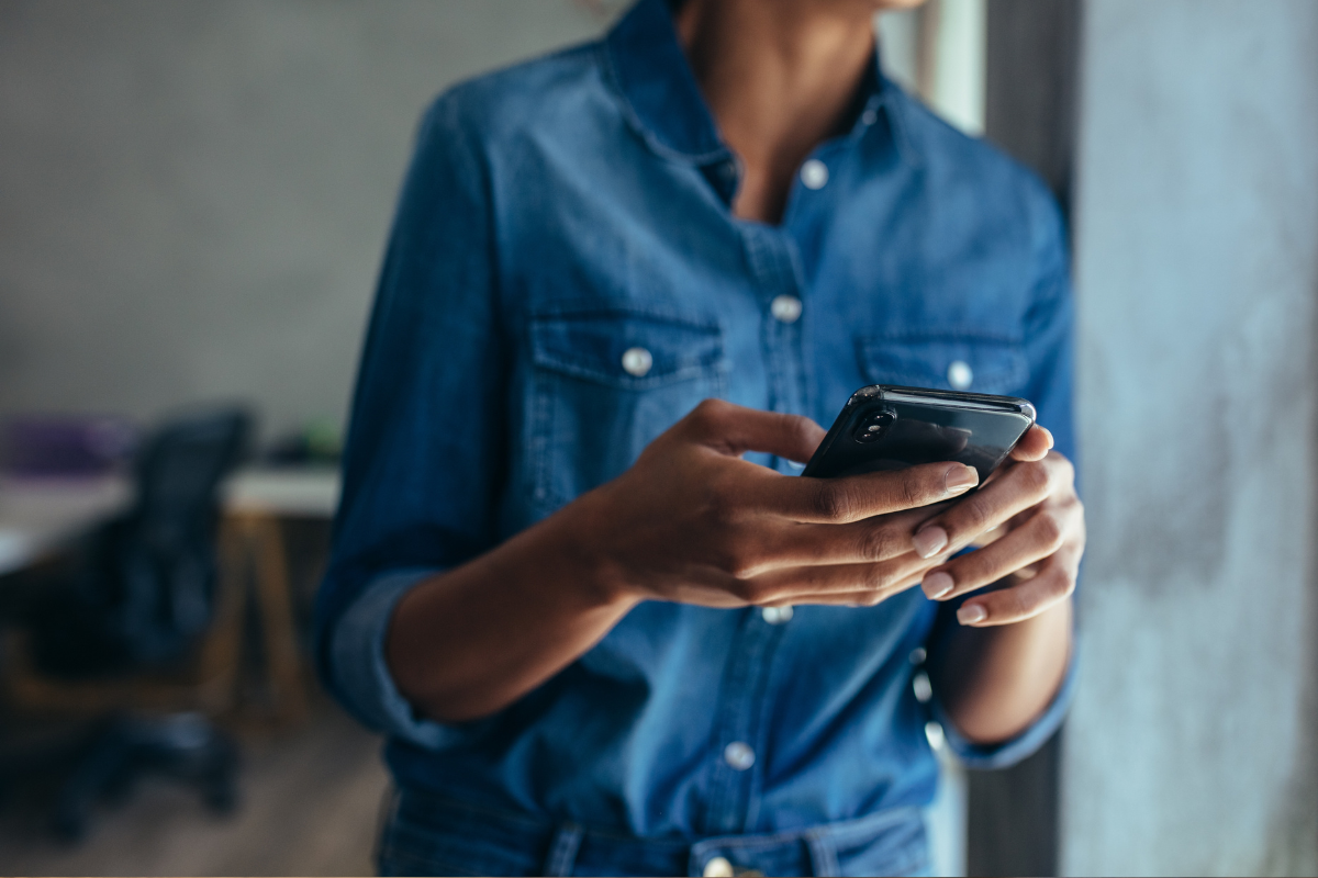 Your Phone Is 10x Dirtier Than A Toilet Seat